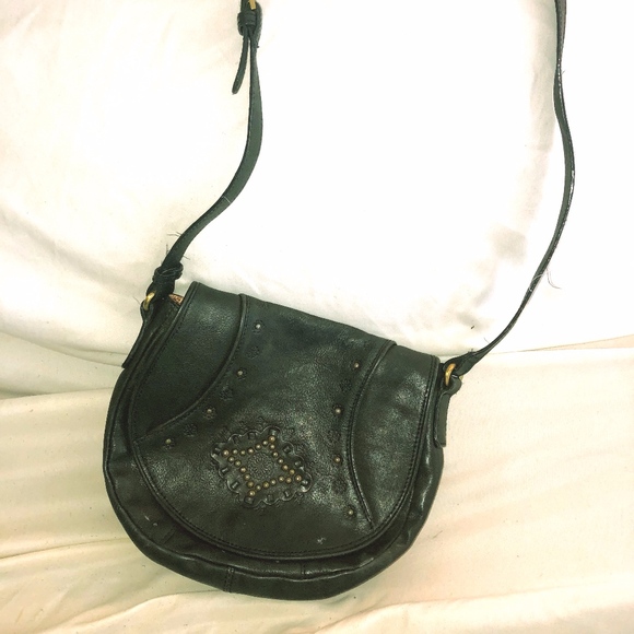 Black Crossbody Essence Purse - Picture 1 of 2